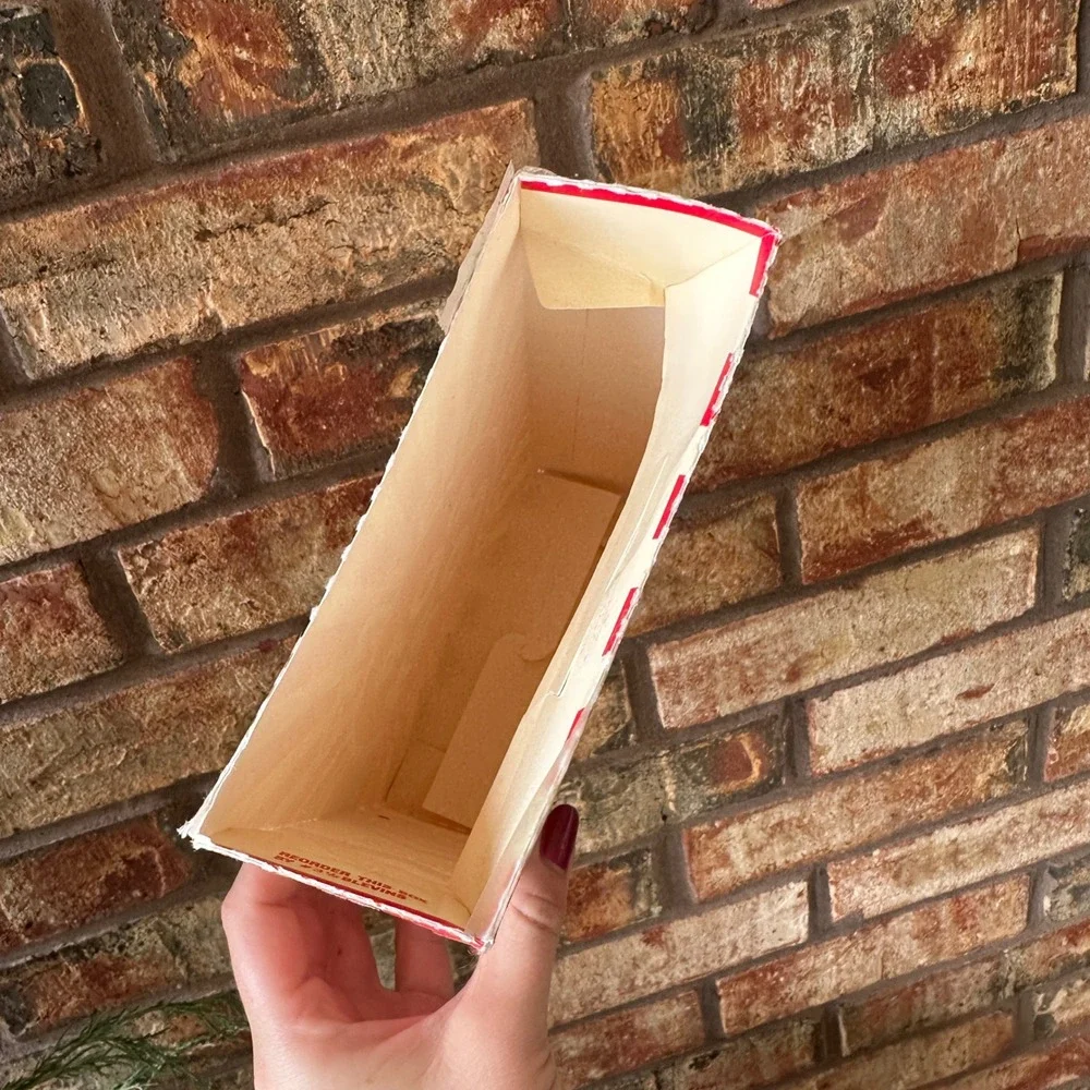 Vintage Blevins Popcorn Box Red White Sunburst Concession Supply Memphis TN